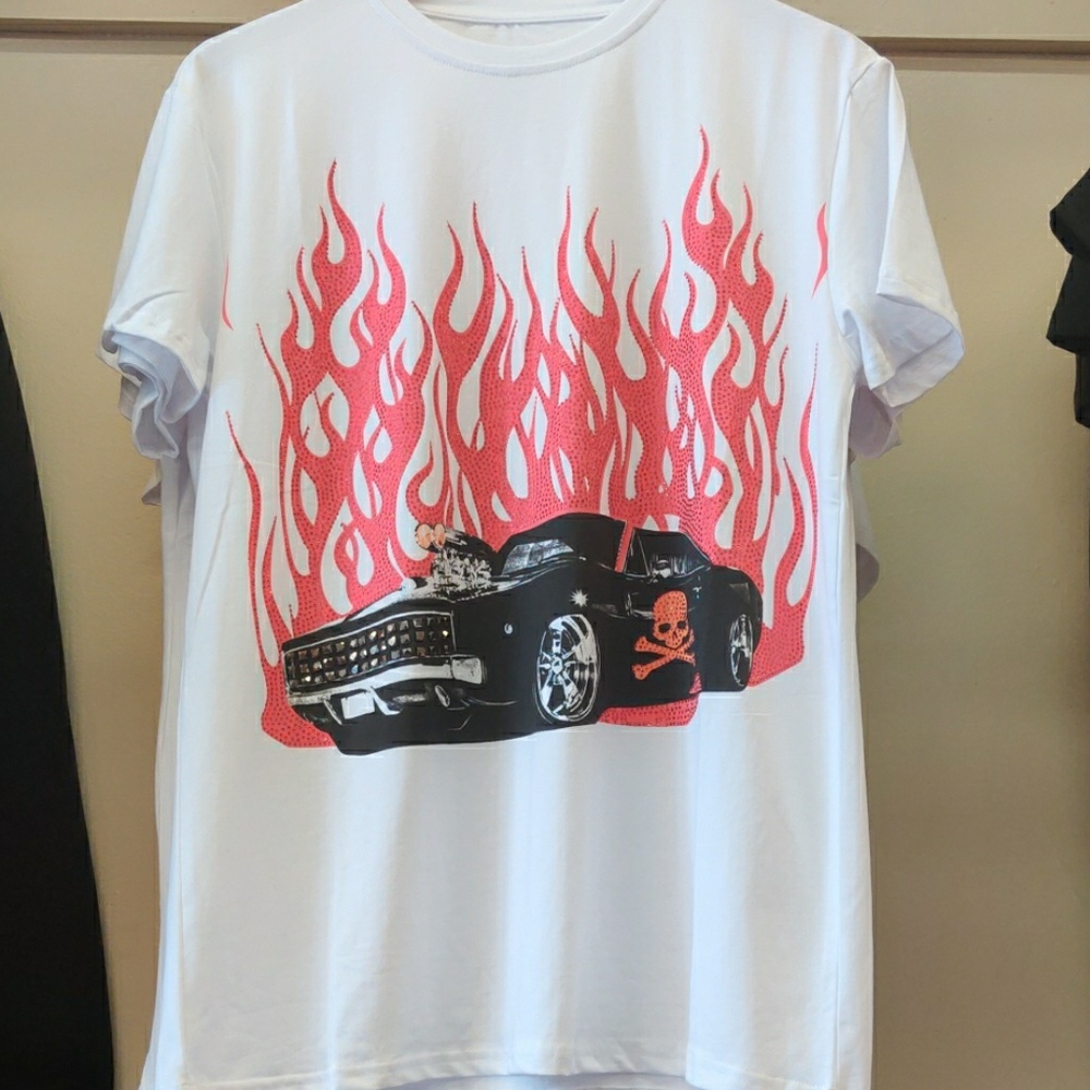 tee shirt